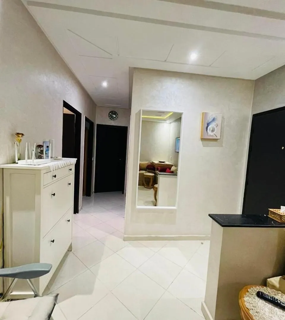 Chic, Quiet And Convenient Apartment Casablanca